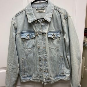 PacSun light wash denim jacket size medium